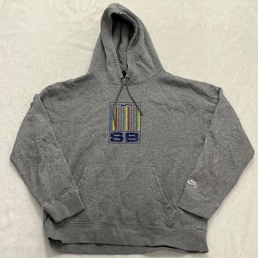 Nike Men's Grey Hoodie